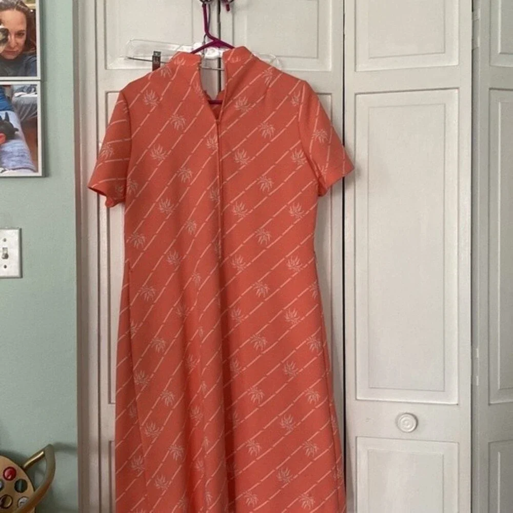 Vintage Dress - Picture 6 of 6